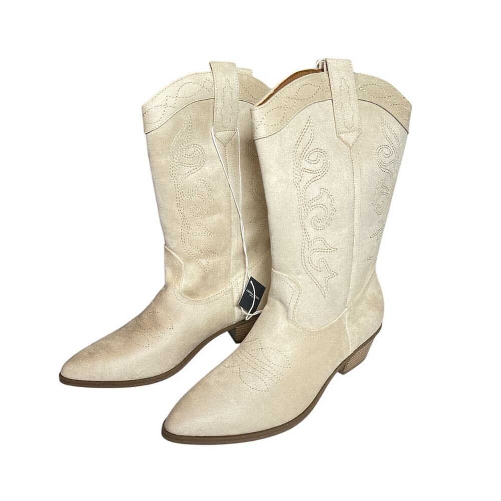 American Eagle Outfitters Cream Ankle Boots